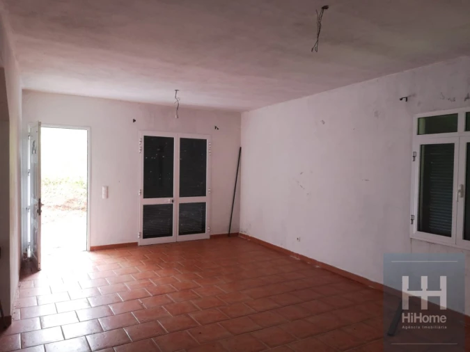 Moradia T3 para Venda em Santana Foto 4