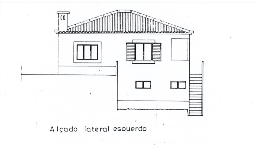 Moradia T3 para Venda em Santana Planta 5