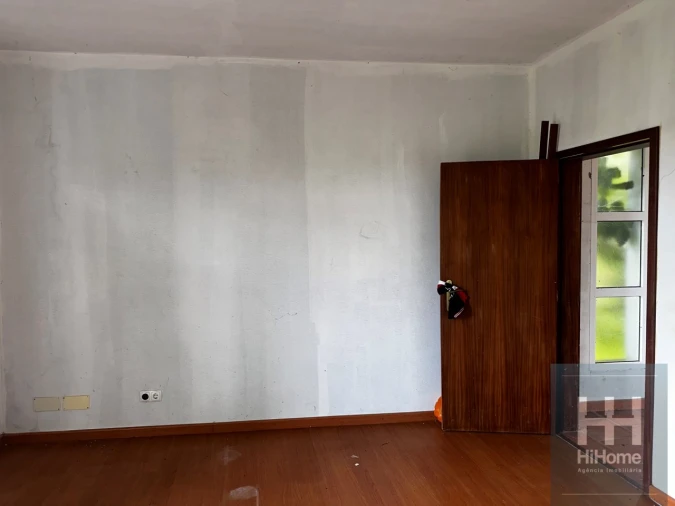 Moradia T3 para Venda em Santana Foto 10