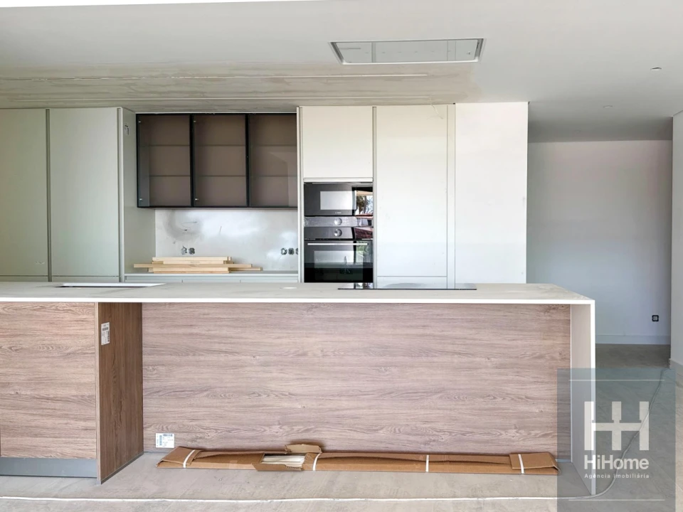 Apartamento T2 para Venda em Camara de Lobos Foto 11