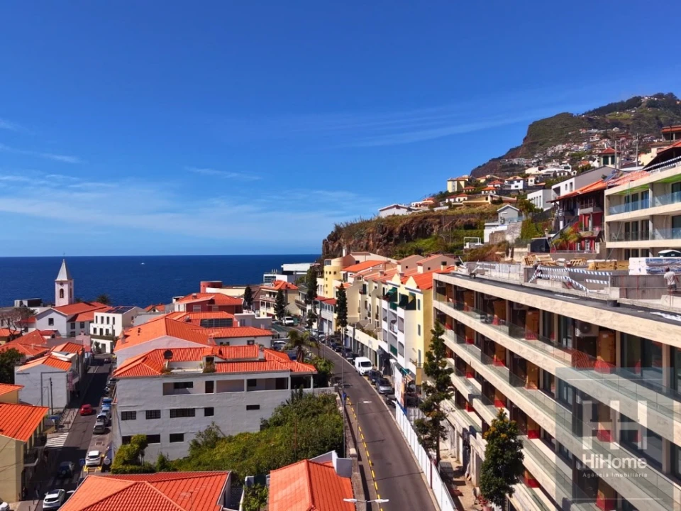 Apartamento T2 para Venda em Camara de Lobos Foto 1