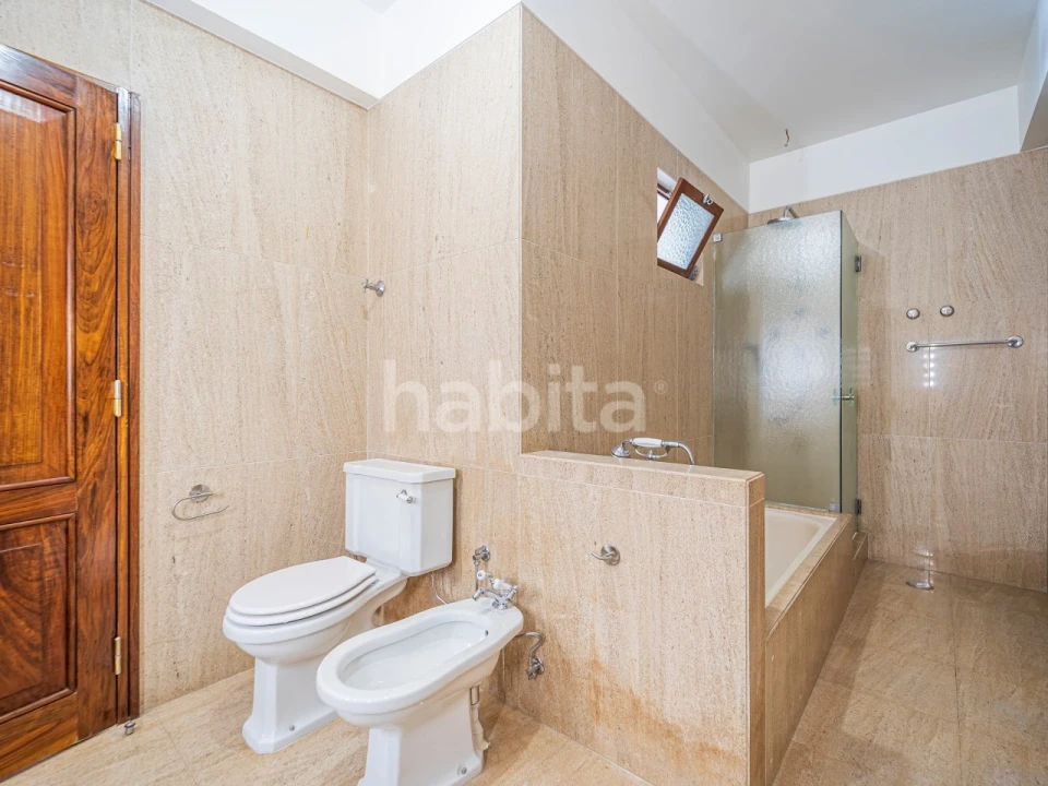 Apartamento T4 para Arrendamento em Avenidas Novas Foto 42