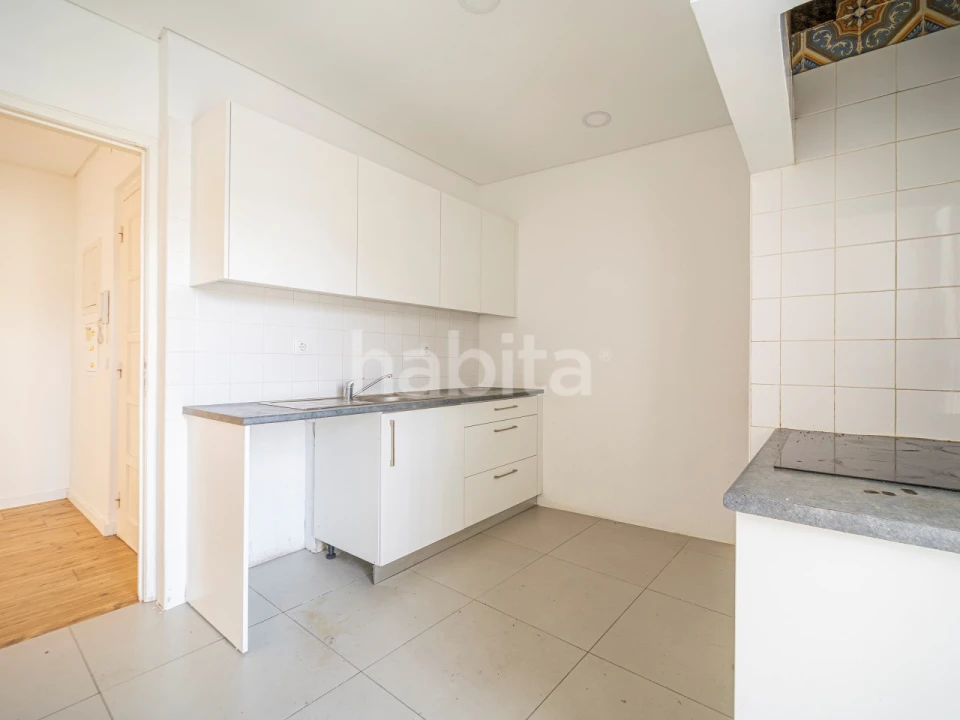 Apartamento T2 para Venda em Queluz e Belas Foto 11