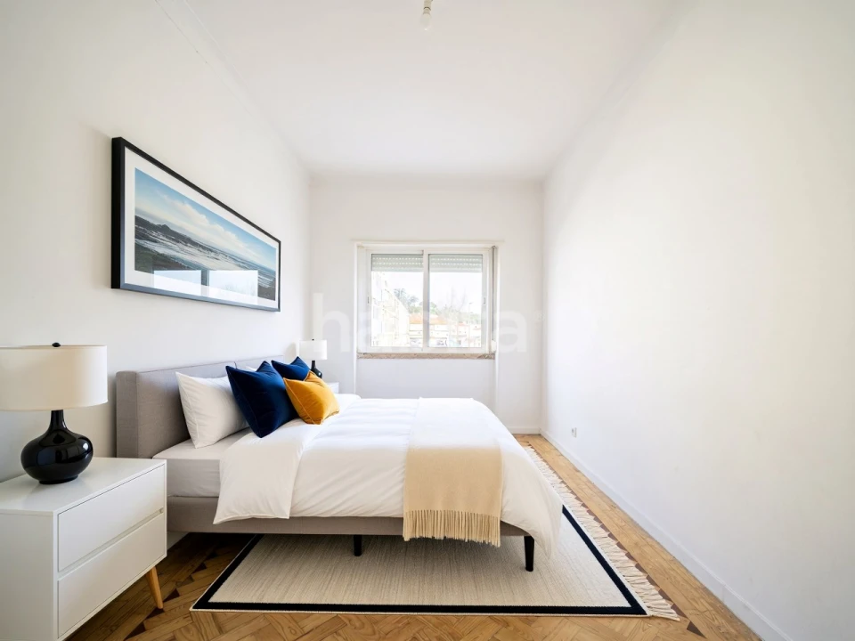 Apartamento T2 para Venda em Queluz e Belas Foto 5