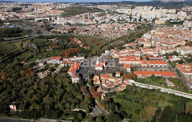 Apartamento T2 para Venda em Queluz e Belas Foto 29