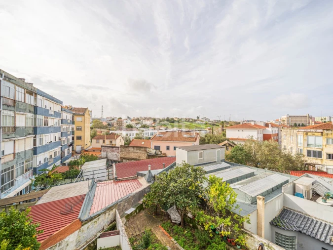 Apartamento T2 para Venda em Queluz e Belas Foto 15