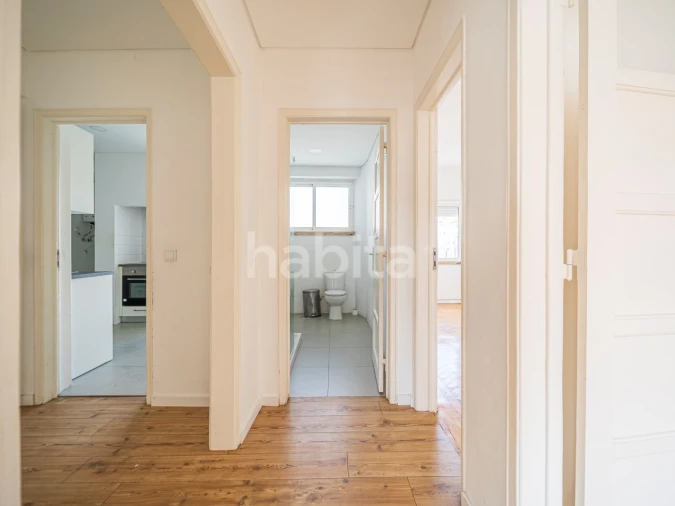 Apartamento T2 para Venda em Queluz e Belas Foto 19