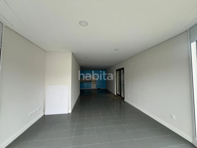 Apartamento T2 para Venda em Sines Foto 3