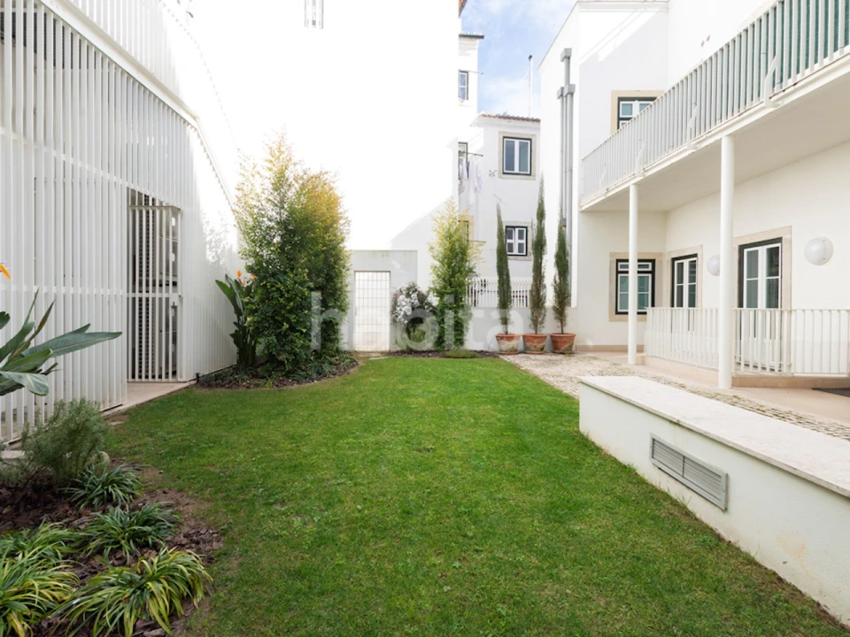 Apartamento T4 para Venda em Santa Maria Maior Foto 12