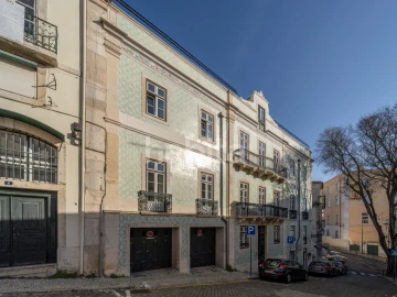 Apartamento T4 para Venda em Santa Maria Maior