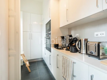 Apartamento T4 para Venda em Santa Maria Maior