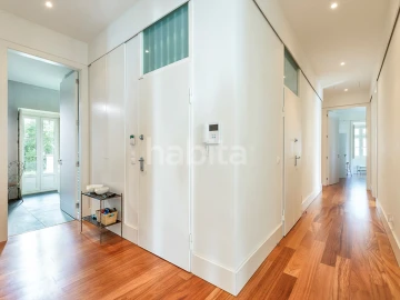 Apartamento T4 para Venda em Santa Maria Maior