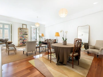 Apartamento T4 para Venda em Santa Maria Maior