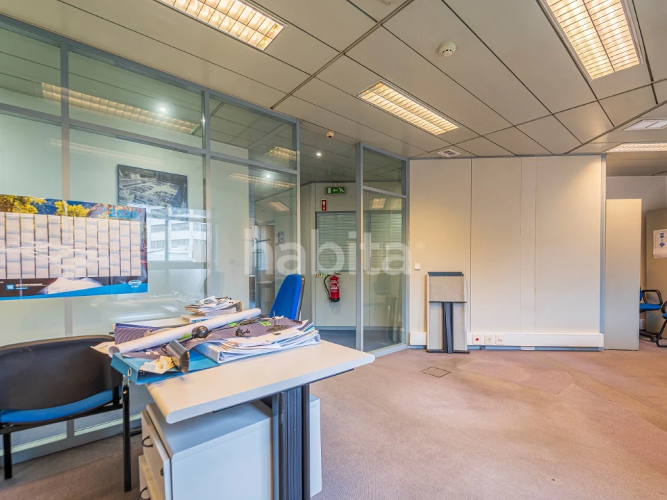 Escritório para Venda em Algés, Linda-A-Velha e Cruz Quebrada-Dafundo Foto 37