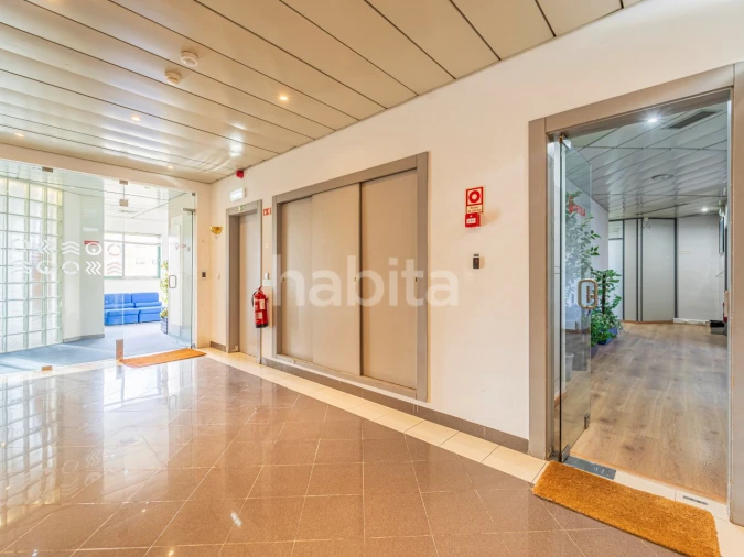 Escritório para Venda em Algés, Linda-A-Velha e Cruz Quebrada-Dafundo Foto 19