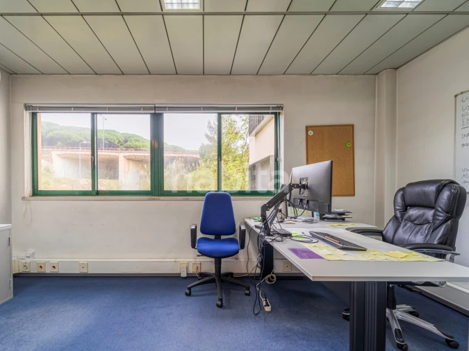 Escritório para Venda em Algés, Linda-A-Velha e Cruz Quebrada-Dafundo Foto 32