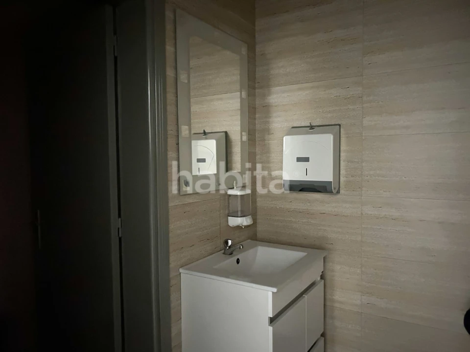 Loja para Venda em São João da Madeira Foto 13