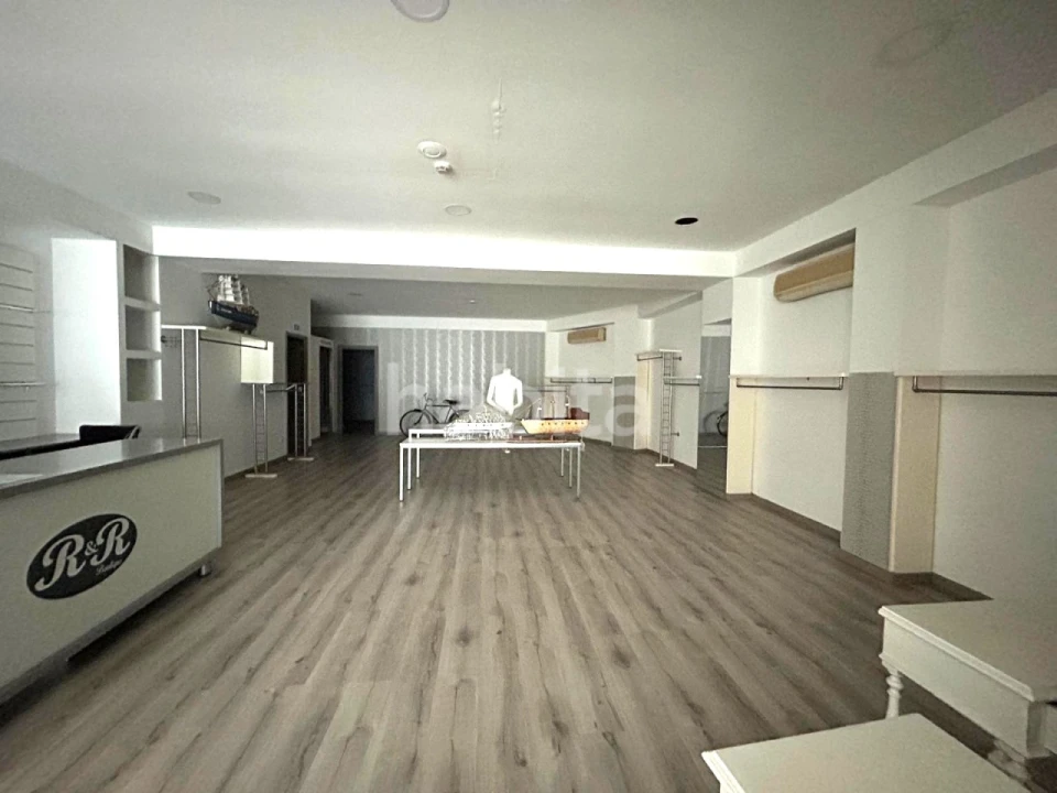 Loja para Venda em São João da Madeira Foto 2