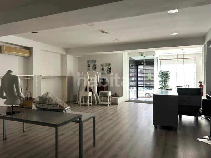 Loja para Venda em São João da Madeira Foto 11