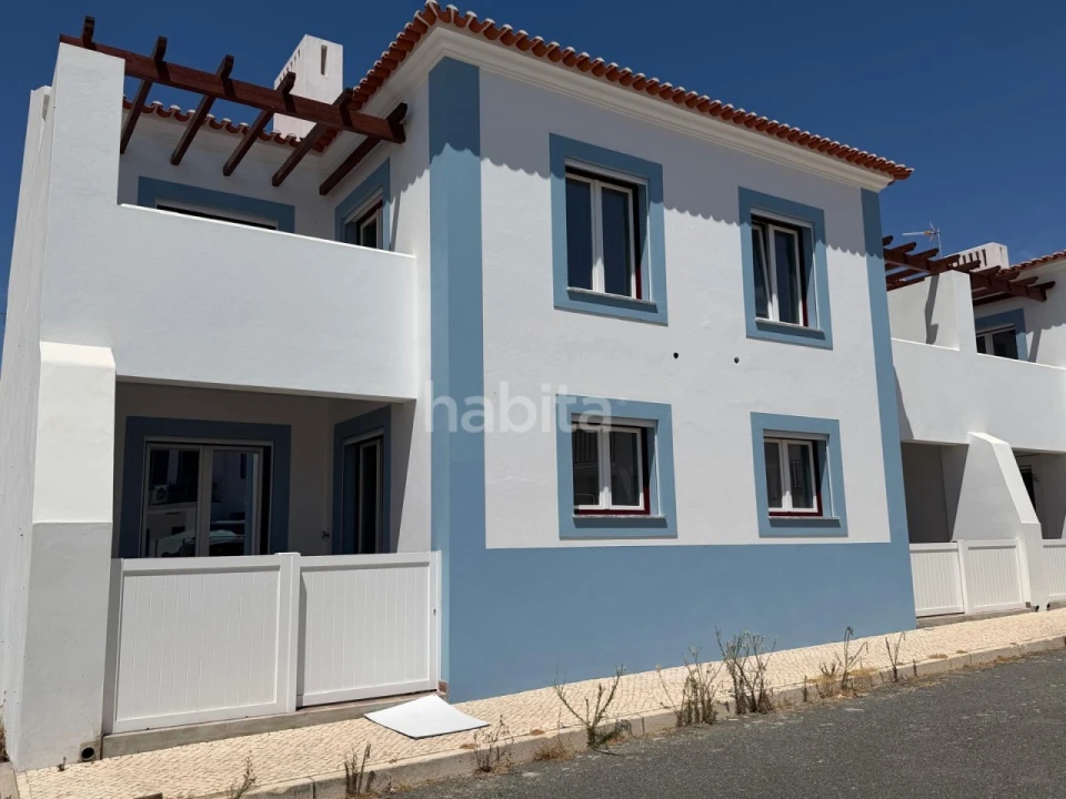 Moradia T3 para Venda em Porto Covo Foto 1