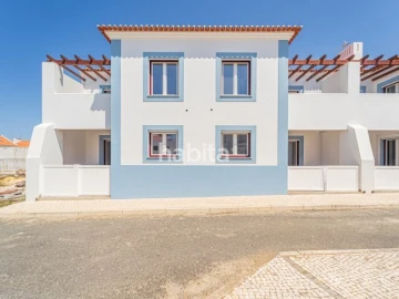 Moradia T3 para Venda em Porto Covo