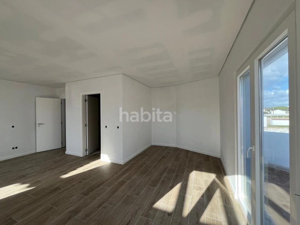 Moradia T3 para Venda em Porto Covo Foto 22