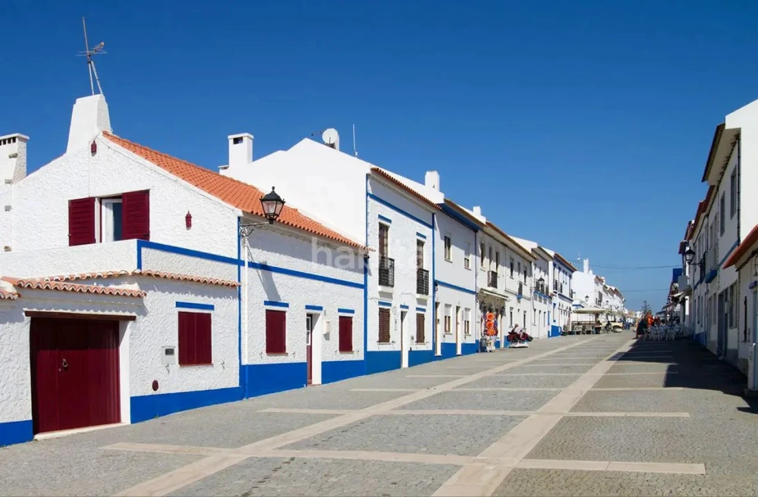 Moradia T3 para Venda em Porto Covo Foto 16