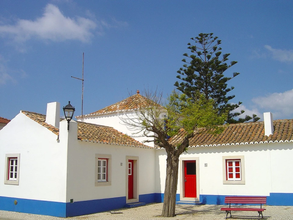 Moradia T3 para Venda em Porto Covo Foto 18