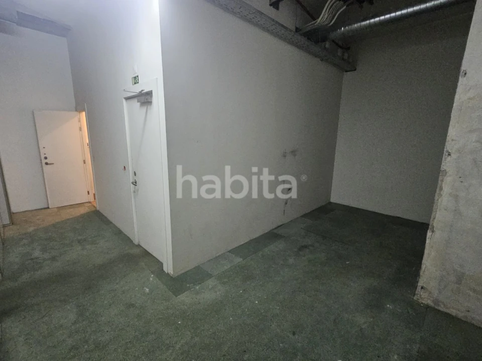 Loja para Arrendamento em Cedofeita, Santo Ildefonso, Sé, Miragaia, São Nicolau e Vitória Foto 15