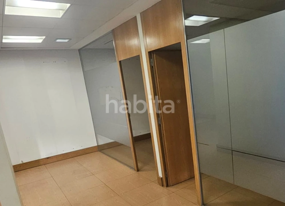 Loja para Arrendamento em Cedofeita, Santo Ildefonso, Sé, Miragaia, São Nicolau e Vitória Foto 17