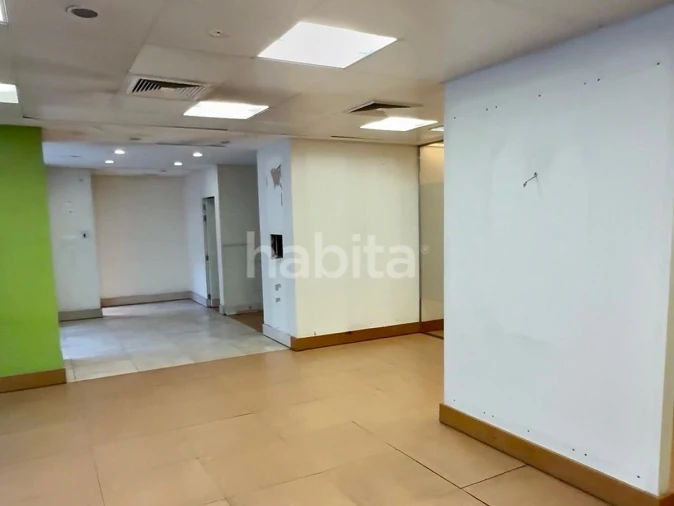 Loja para Arrendamento em Cedofeita, Santo Ildefonso, Sé, Miragaia, São Nicolau e Vitória Foto 8