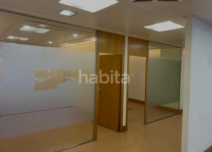 Loja para Arrendamento em Cedofeita, Santo Ildefonso, Sé, Miragaia, São Nicolau e Vitória Foto 11