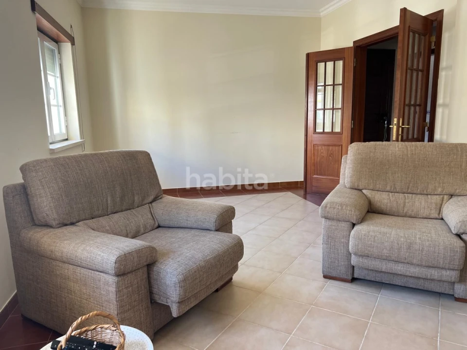 Apartamento T3 para Arrendamento em Santiago do Cacém, Santa Cruz e São Bartolomeu da Serra Foto 2