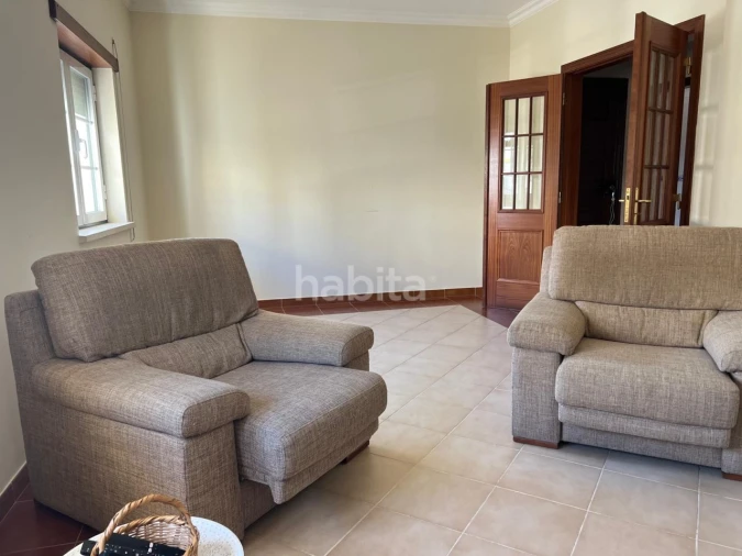 Apartamento T3 para Arrendamento em Santiago do Cacém, Santa Cruz e São Bartolomeu da Serra Foto 2