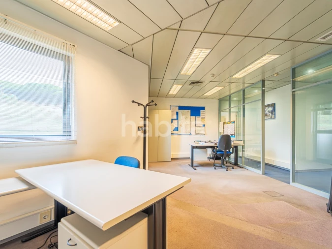 Escritório para Venda em Algés, Linda-A-Velha e Cruz Quebrada-Dafundo Foto 11