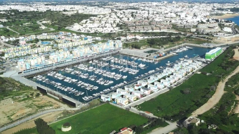 Apartamento T3 para Venda em Albufeira e Olhos de Água