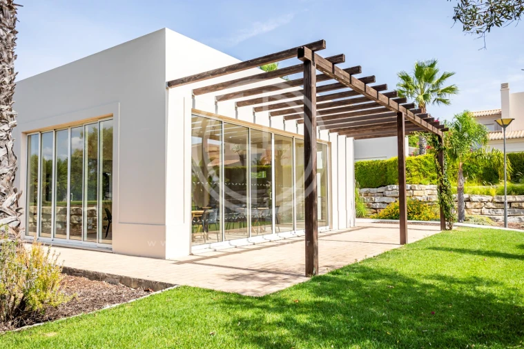 Moradia T2 para Venda em Lagoa e Carvoeiro Foto 3