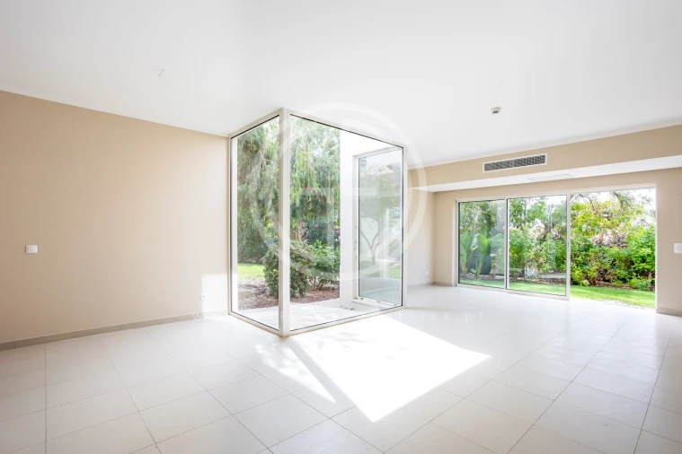 Moradia T2 para Venda em Lagoa e Carvoeiro Foto 47