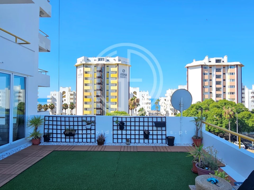 Apartamento T2 para Venda em Quarteira Foto 16