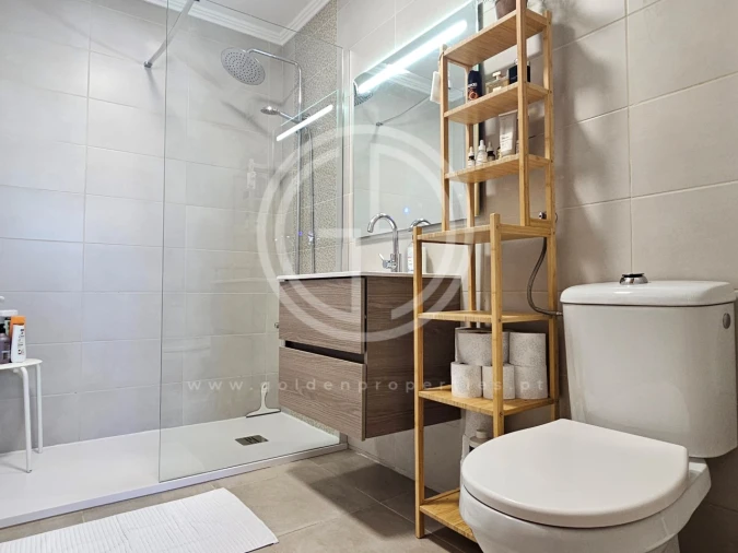Apartamento T2 para Venda em Quarteira Foto 14