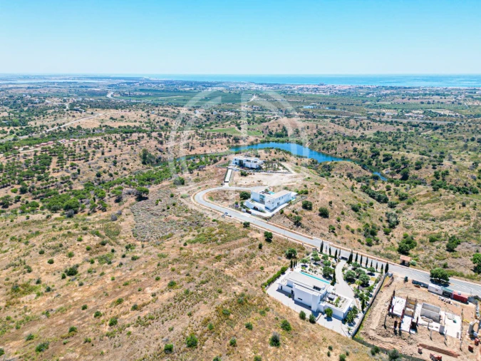 Terreno P/ Prédio para Venda em Vila Nova de Cacela Foto 1