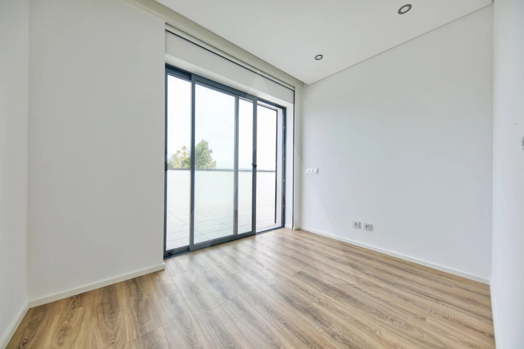 Apartamento T4 para Arrendamento em Albergaria-A-Velha e Valmaior Foto 18