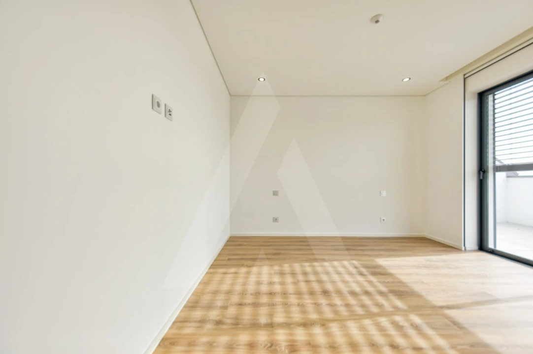 Apartamento T4 para Arrendamento em Albergaria-A-Velha e Valmaior Foto 33