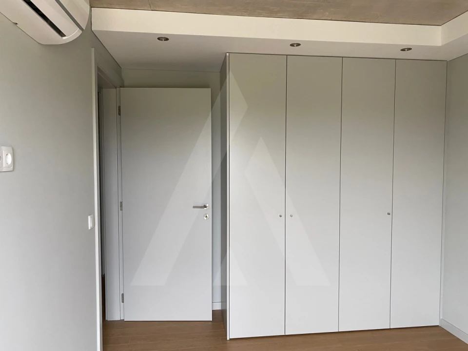 Apartamento T1 para Arrendamento em Glória e Vera Cruz Foto 7