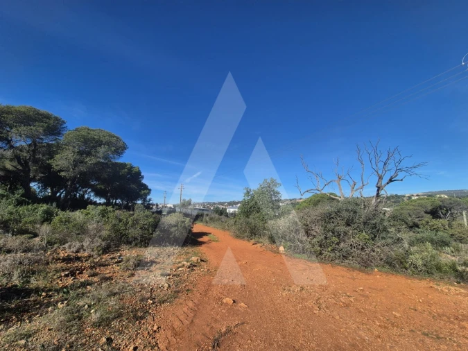 Terreno para Venda em Quarteira Foto 12
