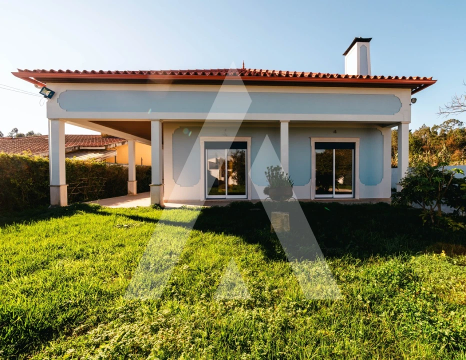 Moradia T3 para Venda em Carapinheira Foto 3