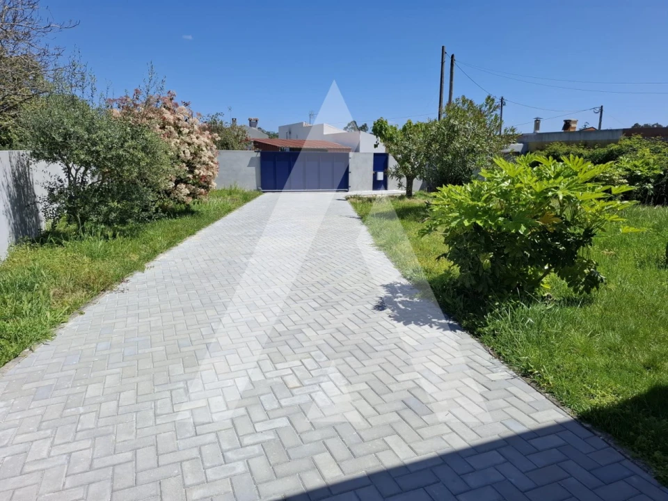 Moradia T3 para Venda em Carapinheira Foto 4