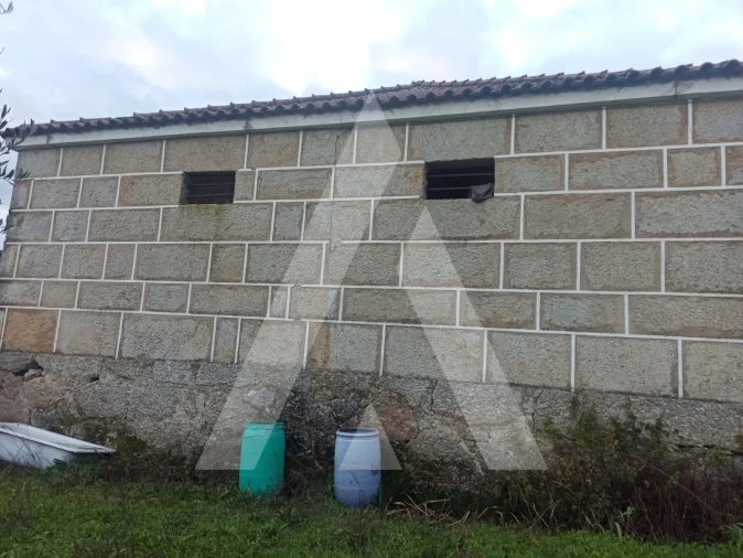 Armazém para Venda em Faíl e Vila Chã de Sá