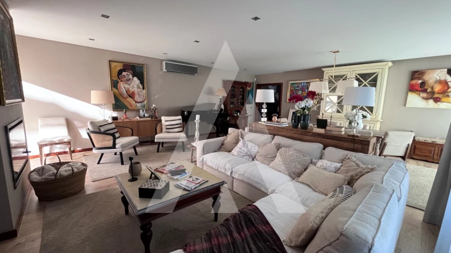 Moradia T5 para Venda em Assafarge e Antanhol Foto 1