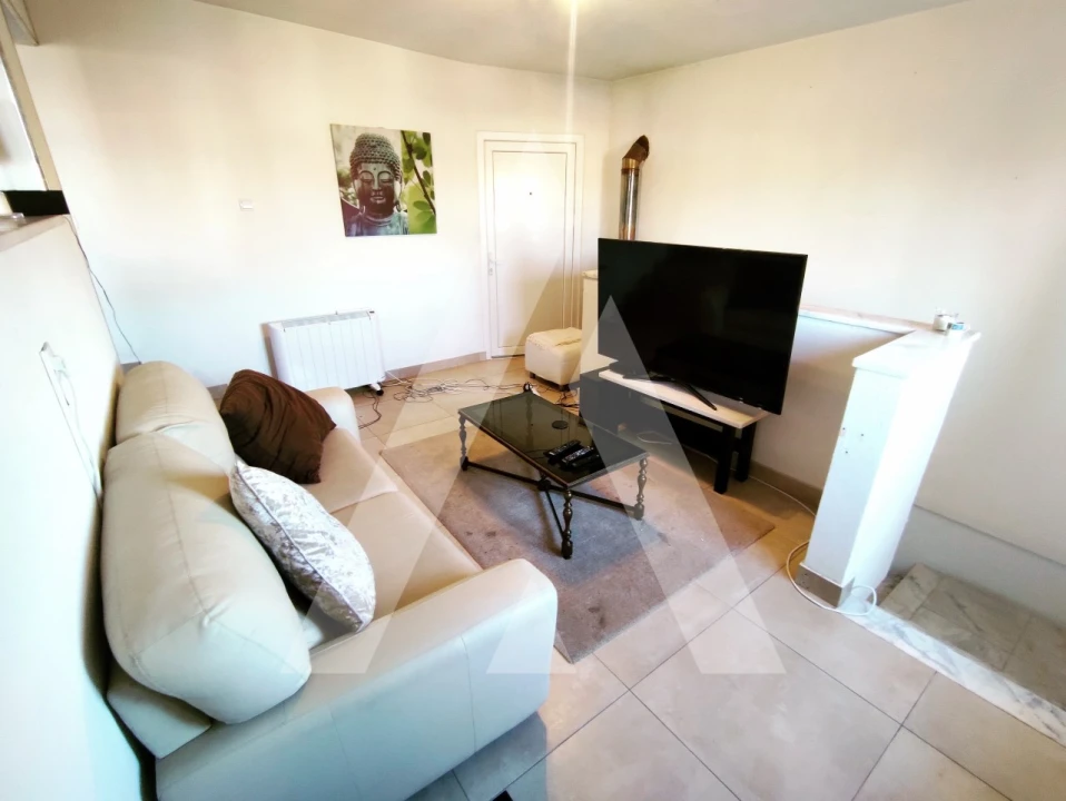 Moradia T6 para Venda em Porto Salvo Foto 15